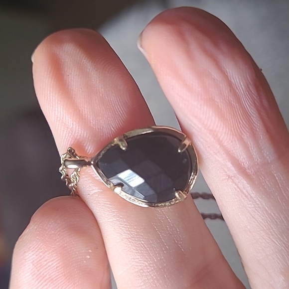 Kendra Scott Kiri black tear drop gold plated adjustable necklace good condition - Picture 7 of 12